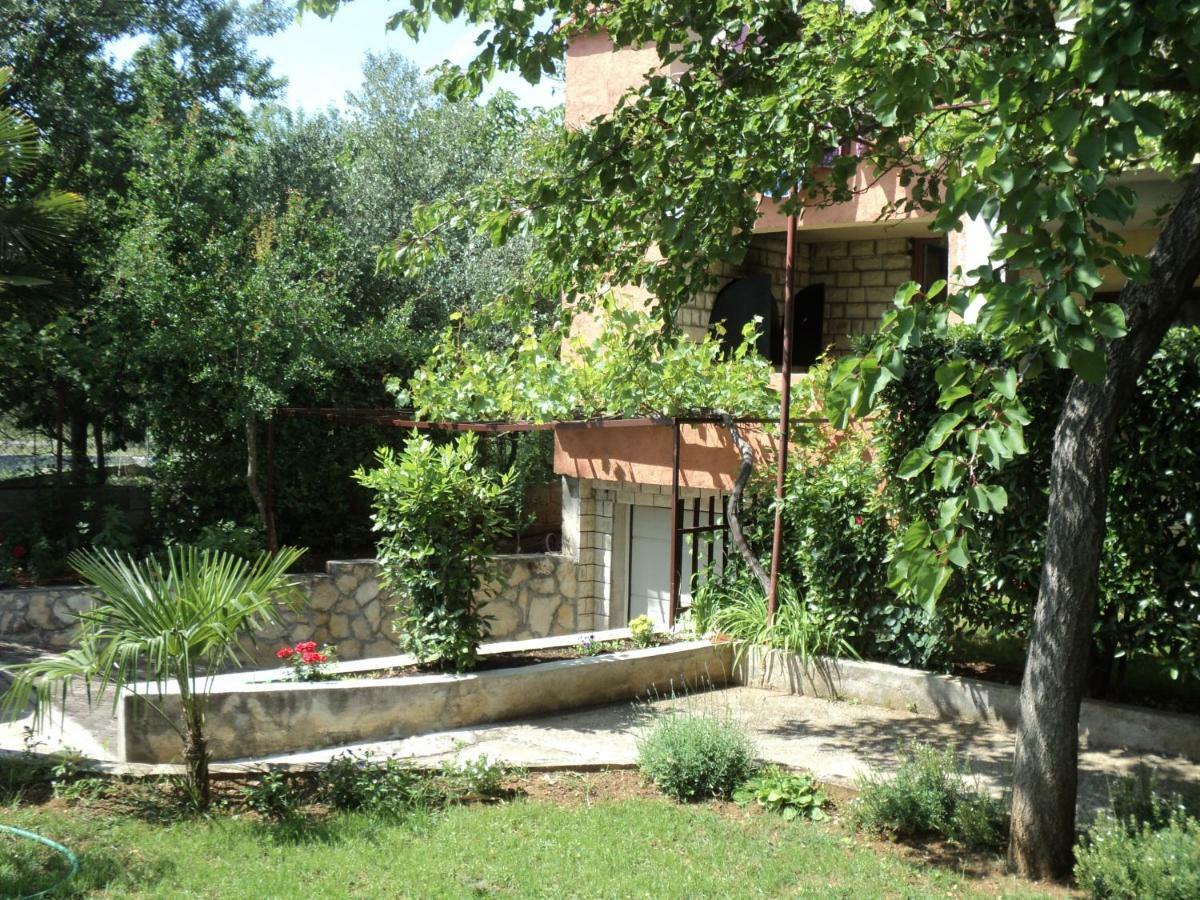 Apartment Martina Biograd Na Moru Buitenkant foto