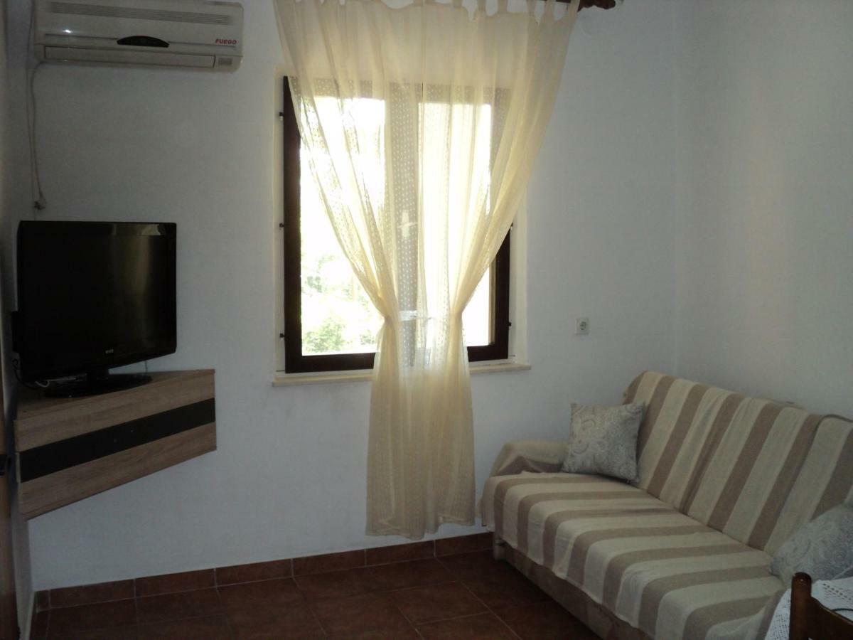 Apartment Martina Biograd Na Moru Buitenkant foto